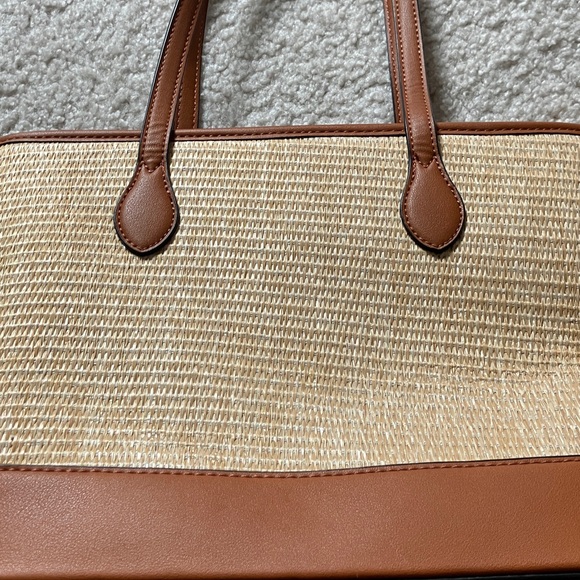 Elegant straw purse - Picture 5 of 7